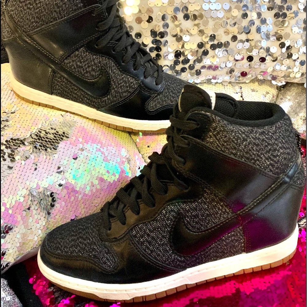 Nike Dunk Sky Hi Wedge Sneaker